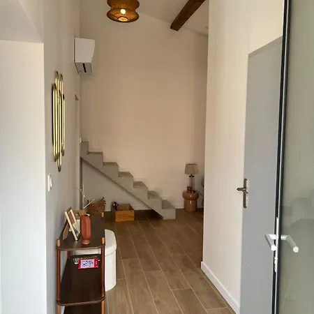Апартаменты Ideal Pour Un Sejour A Bordeaux *